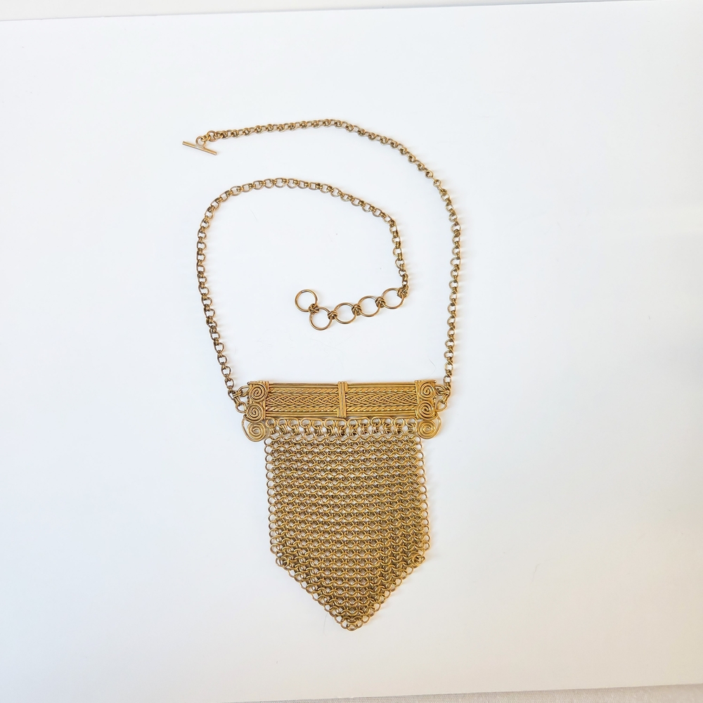 Vintage Brass Chainmail Gold Mesh Necklace - Picture 2 of 4